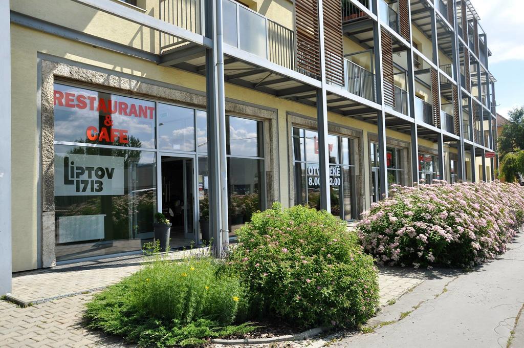 Apartman Elegance Liptovský Mikuláš Buitenkant foto